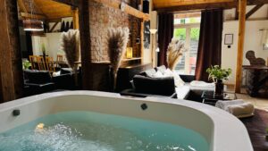 apartament z jacuzzi